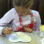 Kind beim Töpfern Landhotel Martha