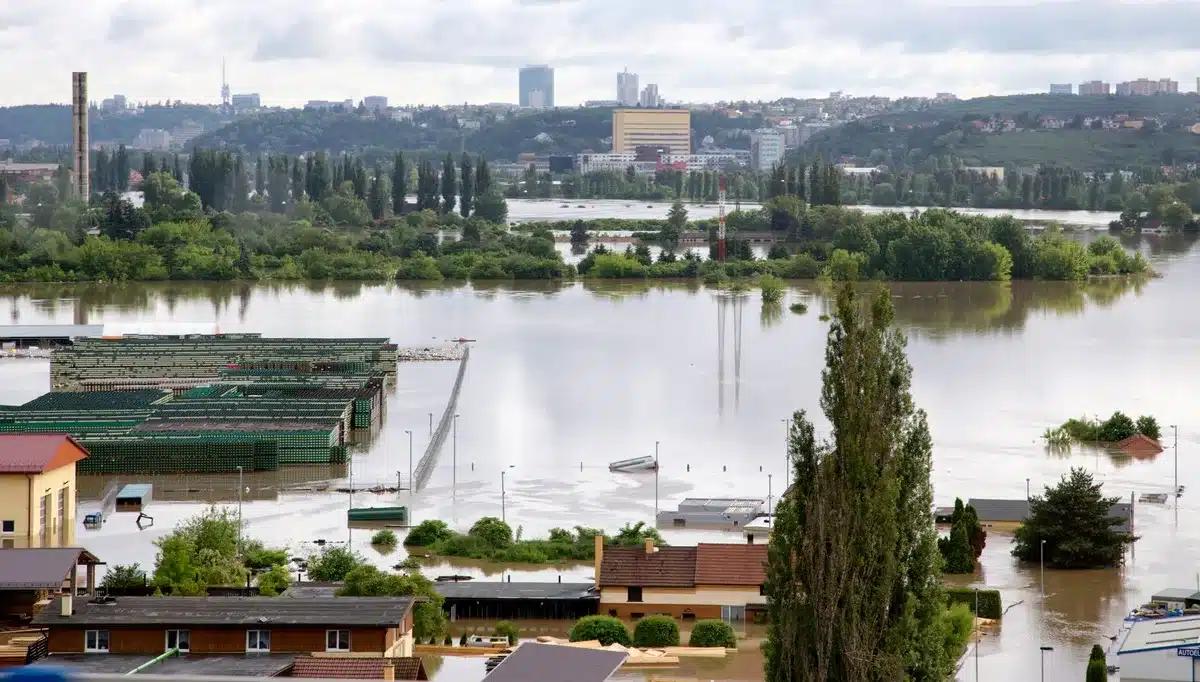 Stürmisches Wetter und Naturgewalten symbolisieren außergewöhnliche Ereignisse