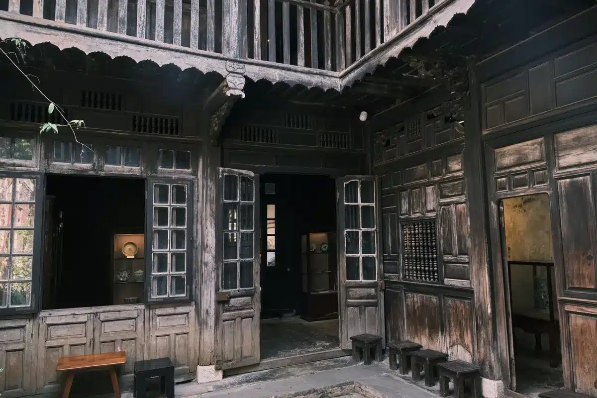 Historisches Hausmuseum mit Führung durch alte Räume