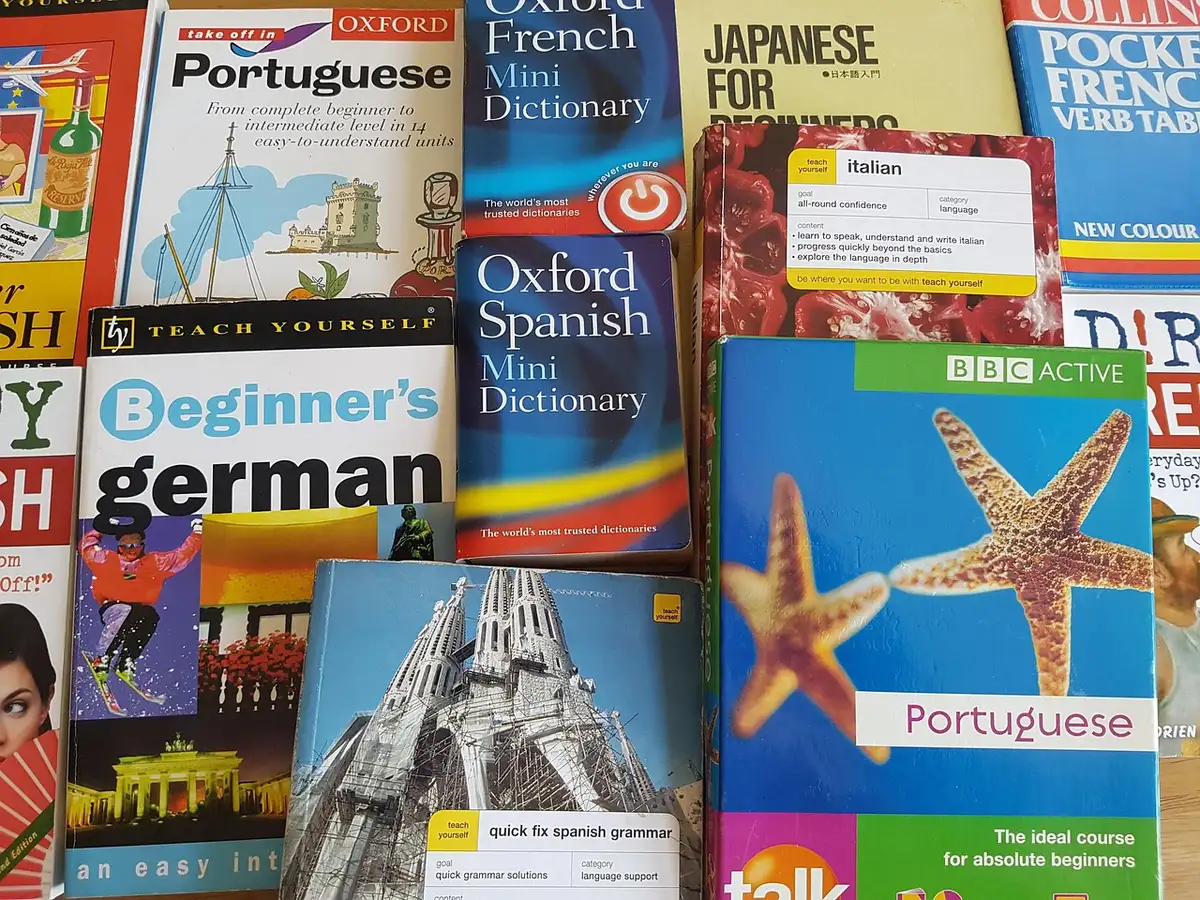 W&ouml;rterbuch mit franz&ouml;sischen und deutschen &Uuml;bersetzungen
