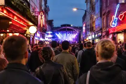Reeperbahn wird 400: Musikalische Stationen von den Beatles bis zum Punk