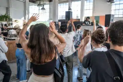 Sober Raves verändern die Clubszene — was alkoholfreie Partys bewirken